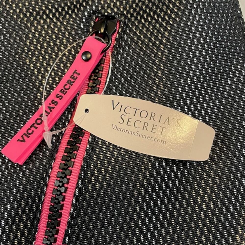 Victoria's Secret Vsx Mesh Drawstring Backpack In… - image 2